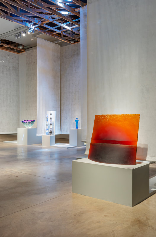 Divergent Materiality: Contemporary Glass Art